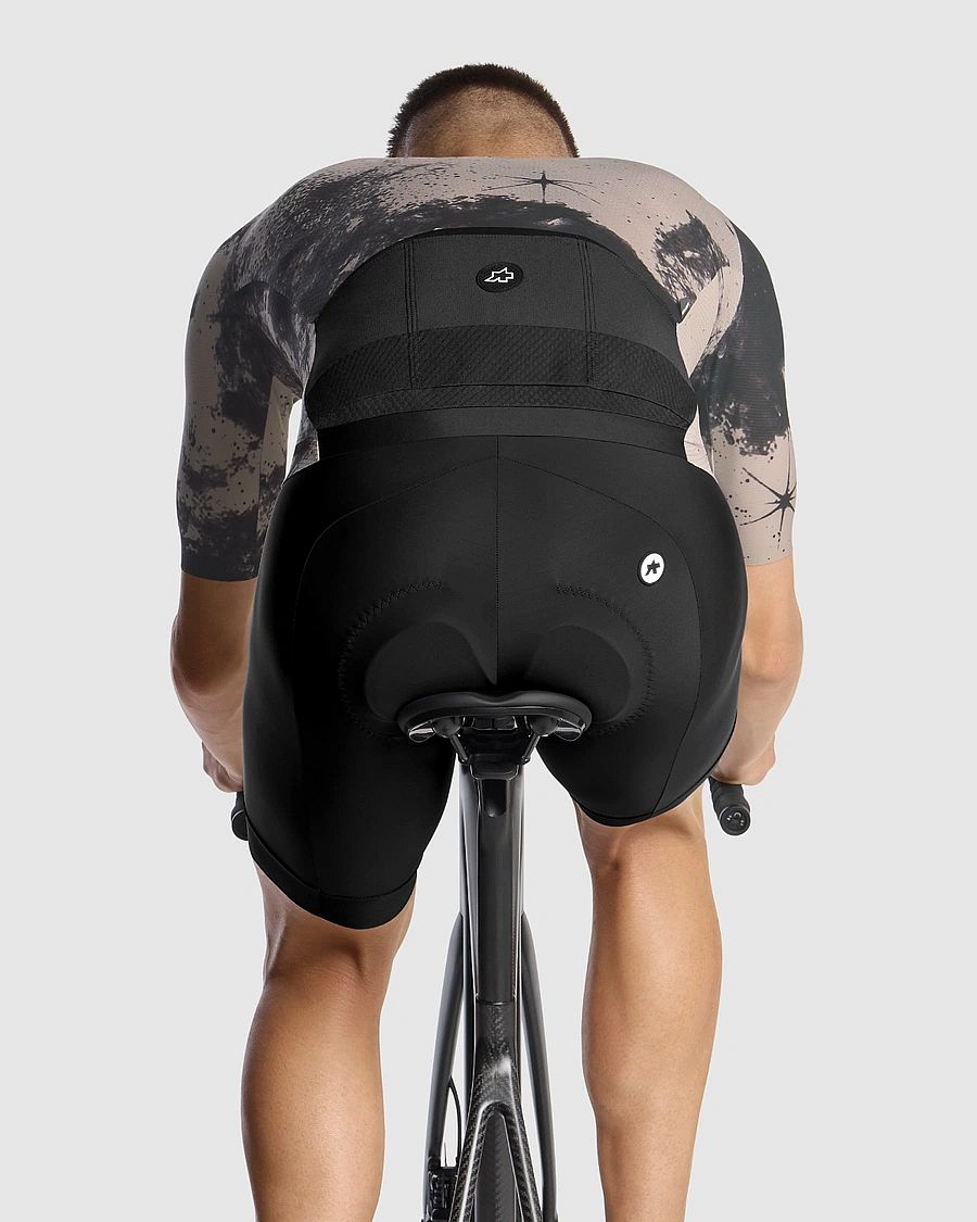 112659-Assos-Mille-GT-jersey-S11-space-trip-dune-sand-heren-afbeelding-5