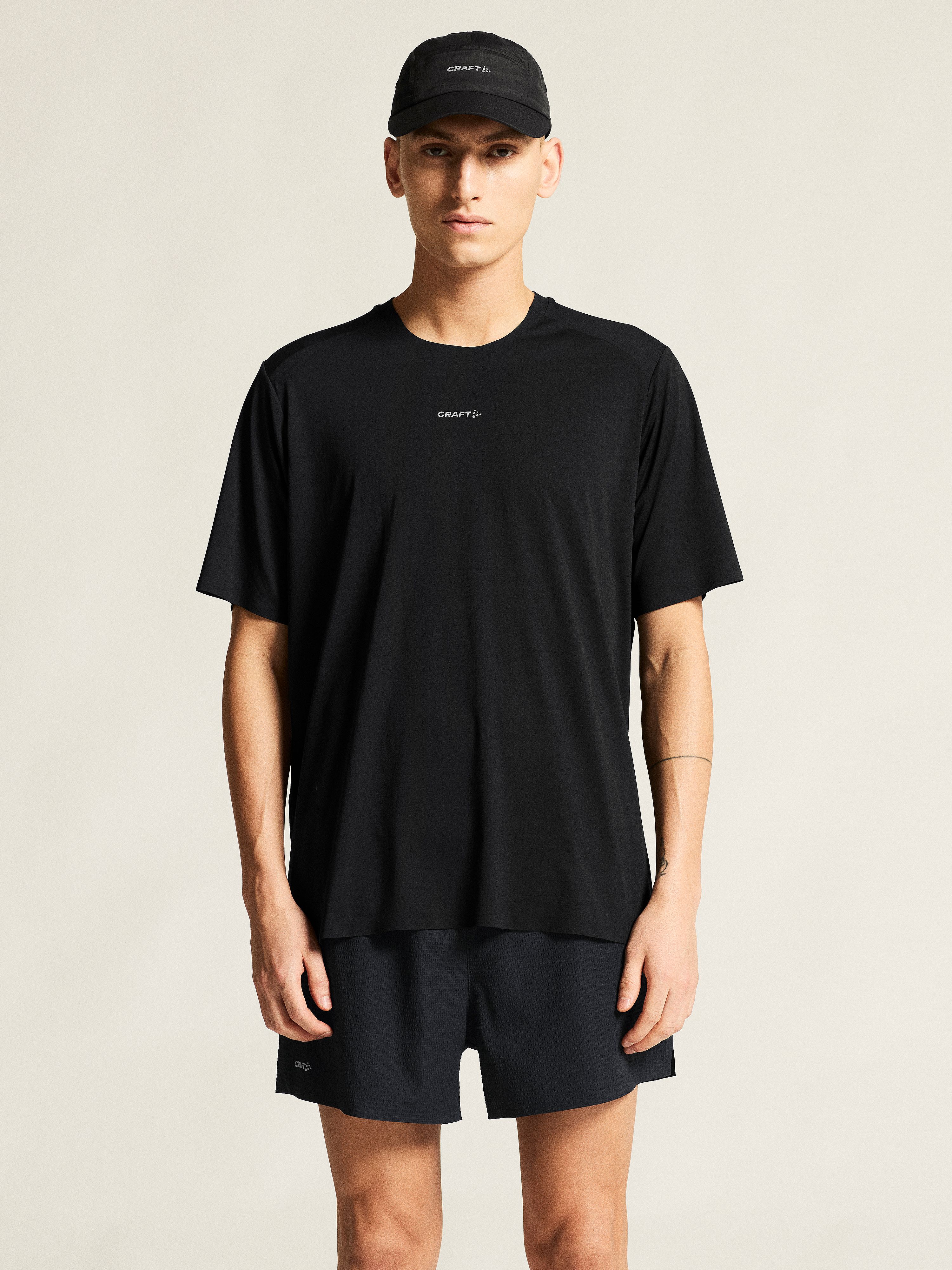 142439-Craft-hypervent-t-shirt-heren-black-afbeelding-6