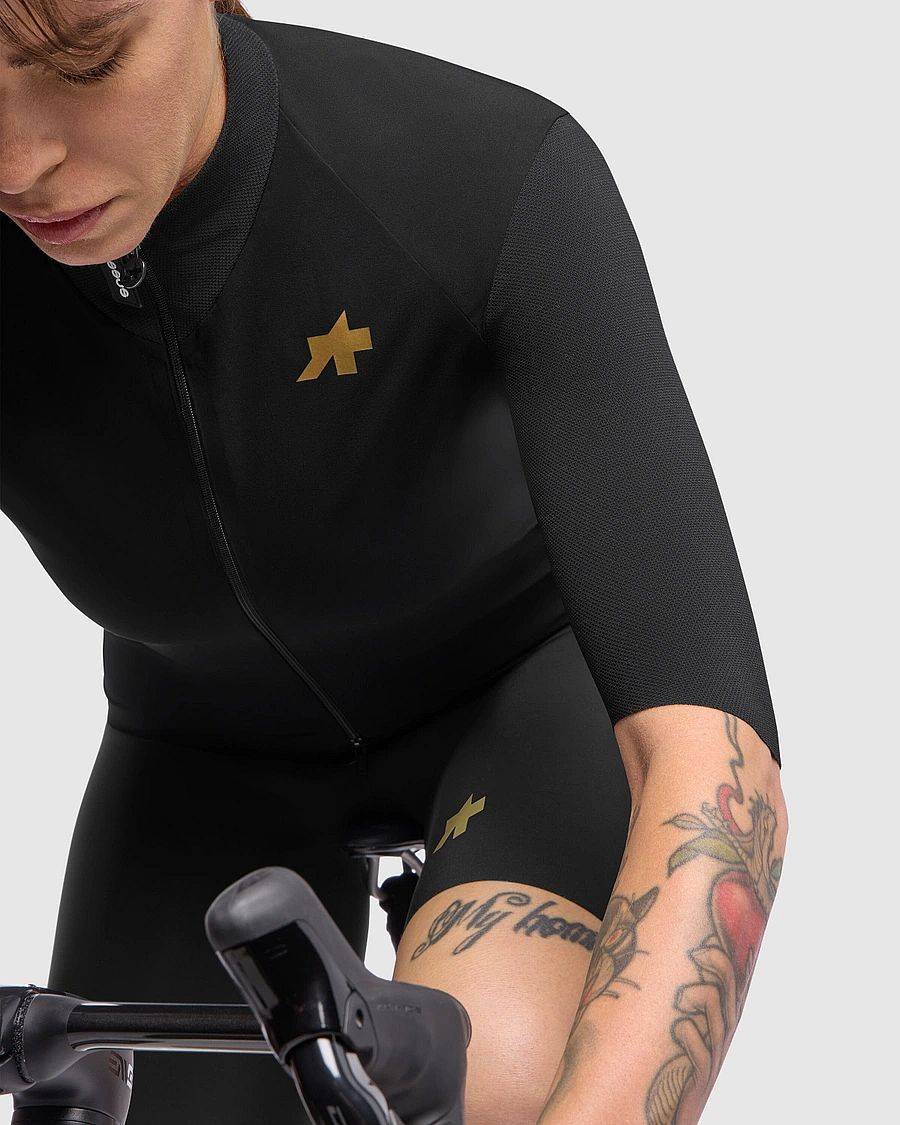 141733-Assos-UMA-GTV-Shell-S11-fietsshirt-Black-Series-dames-afbeelding-4