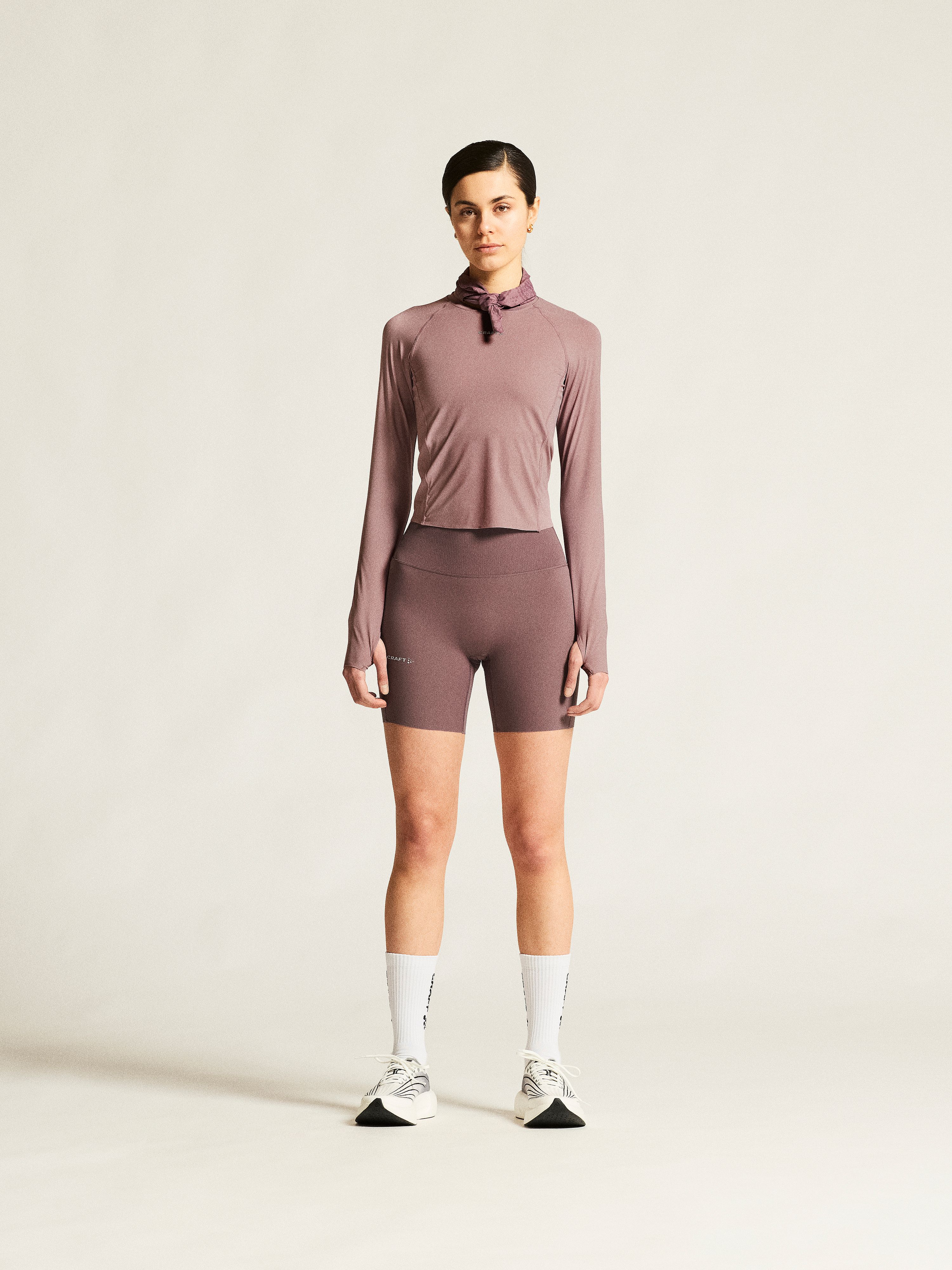 142678-Craft-hypervent-hardloopbroek-kort-dames-flint-afbeelding-3