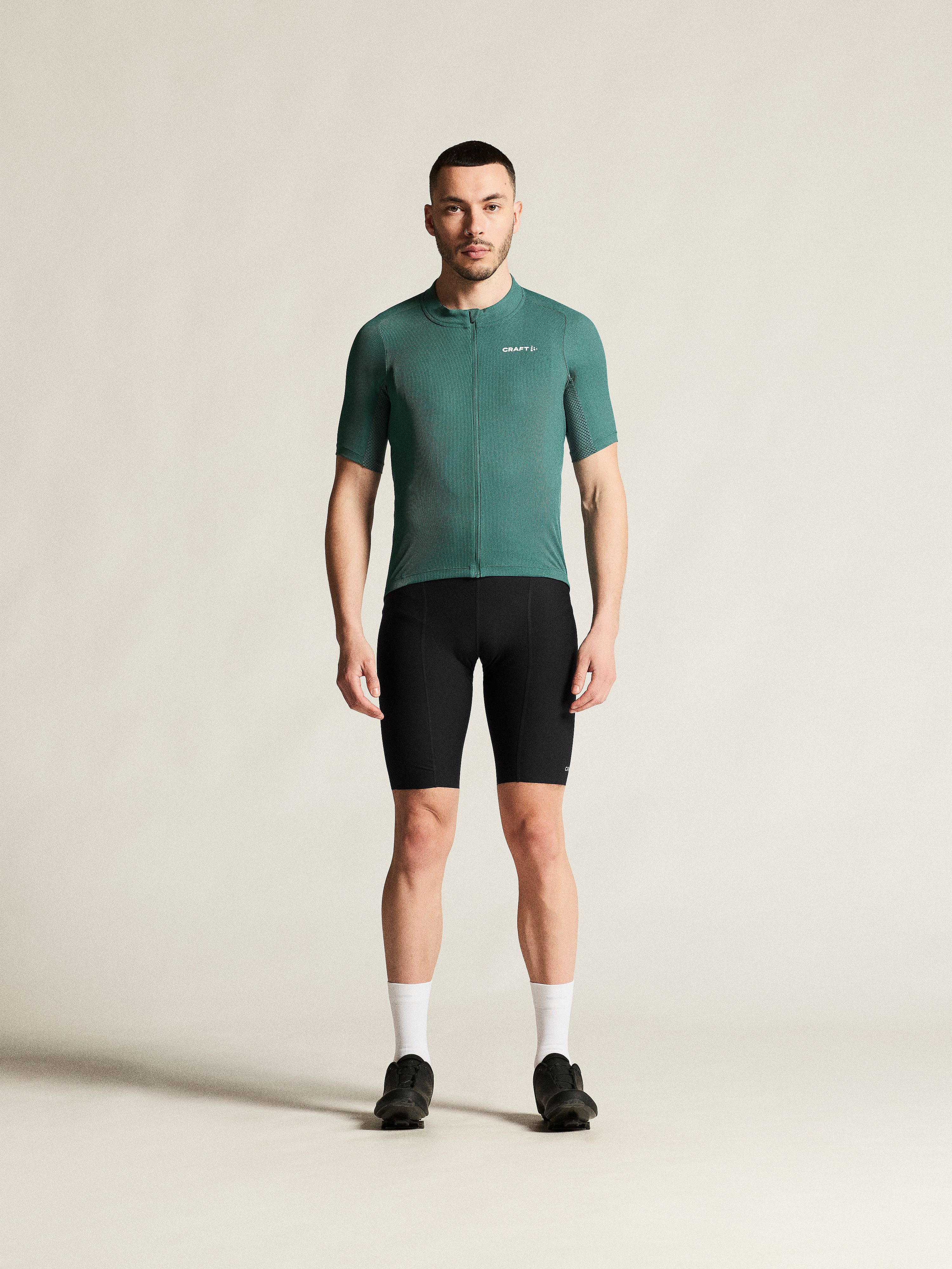 143147-Craft-endur-aero-c1-fietsbroek-kort-heren-black-afbeelding-3