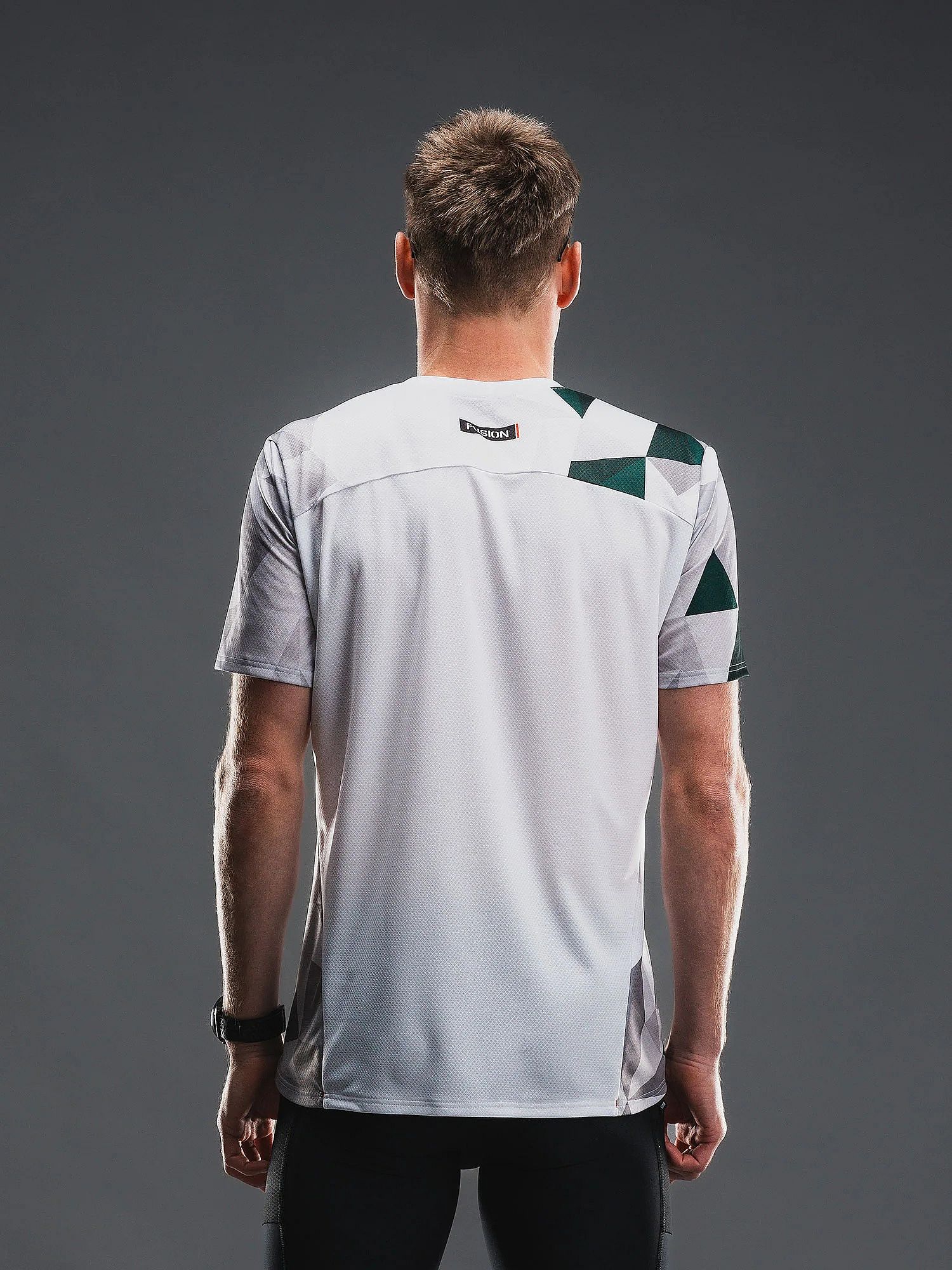 143291-Fusion-Tempo-Run-T-shirt-groen-unisex-afbeelding-2