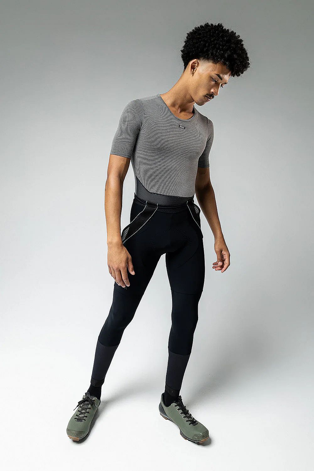 141394-Gobik-cell-skin-korte-mouw-greyblack-heren-afbeelding-5