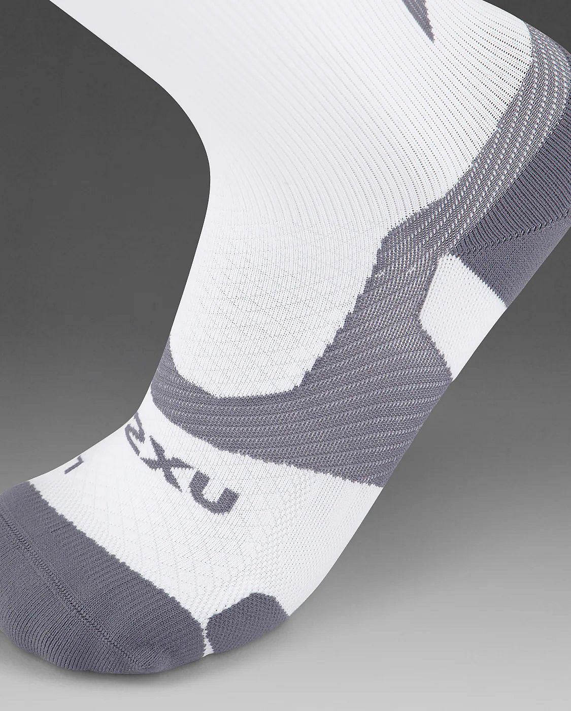 113756-2XU-Vectr-Light-Cushion-Crew-hardloopsokken-WhiteGrey-unisex-afbeelding-3