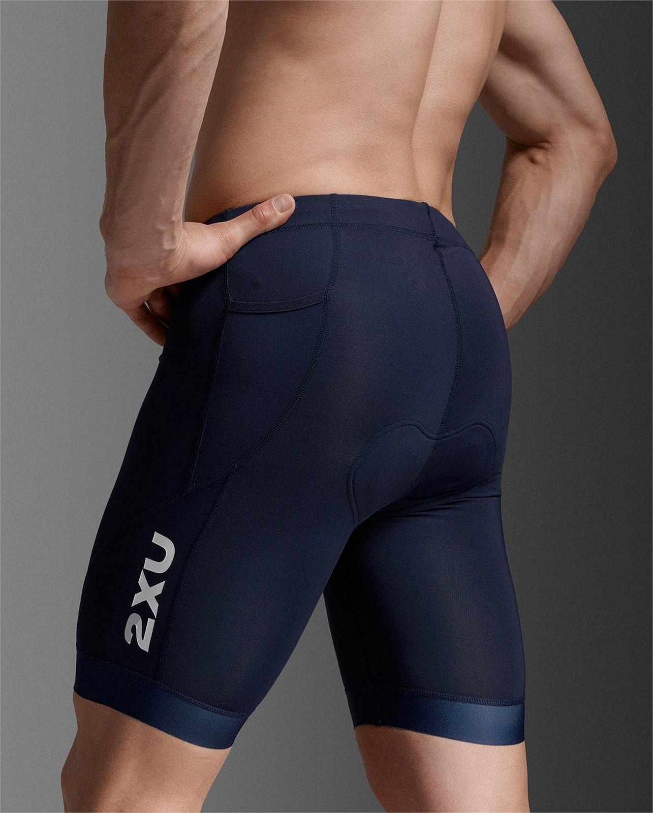 143268-2XU-Core-Tri-8-Inch-Shorts-midnightwhite-Heren-afbeelding-5