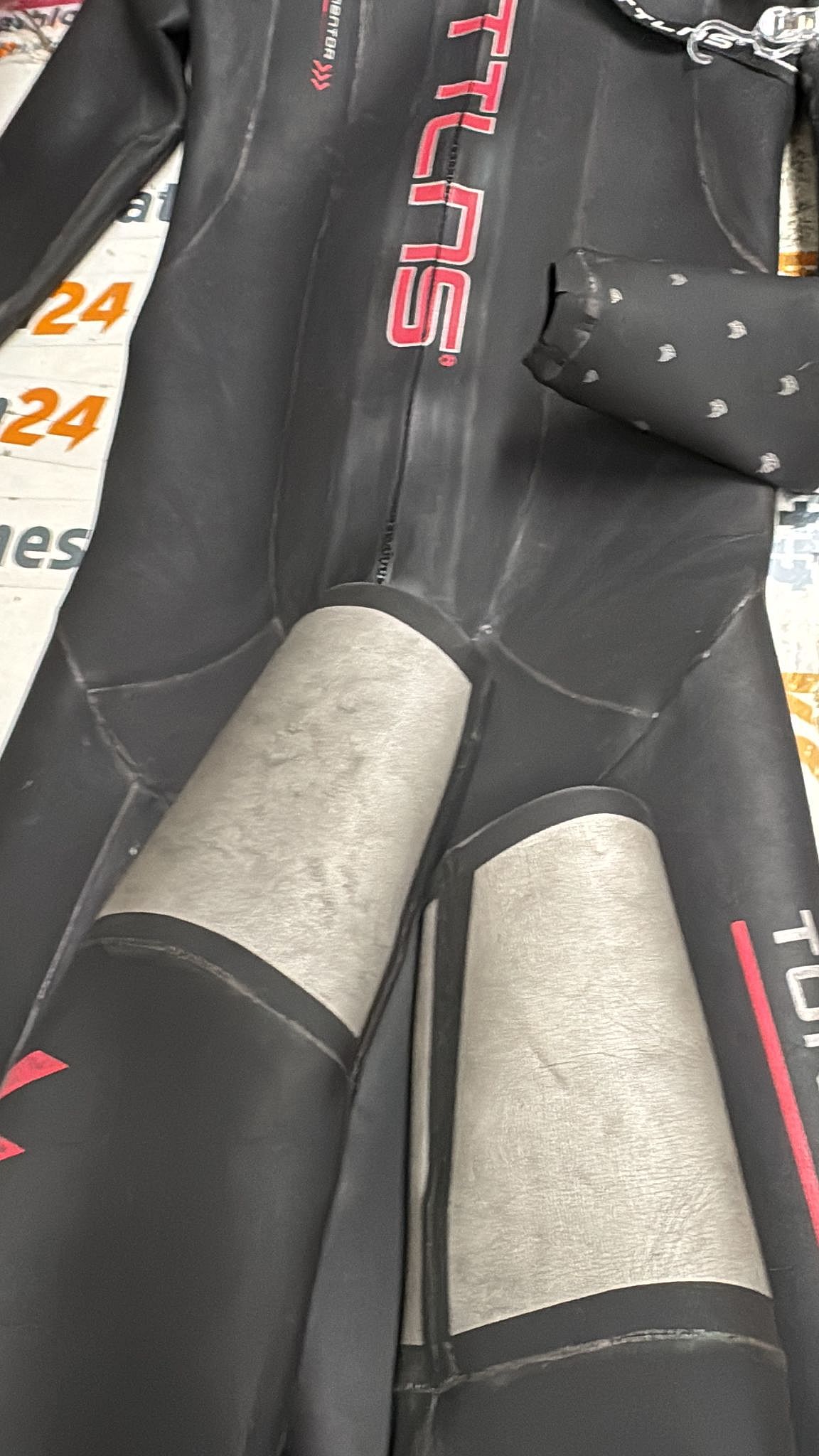 121592-BTTLNS-Tormentor-2.0-gebruikt-wetsuit-lange-mouw-heren-MT-afbeelding-4