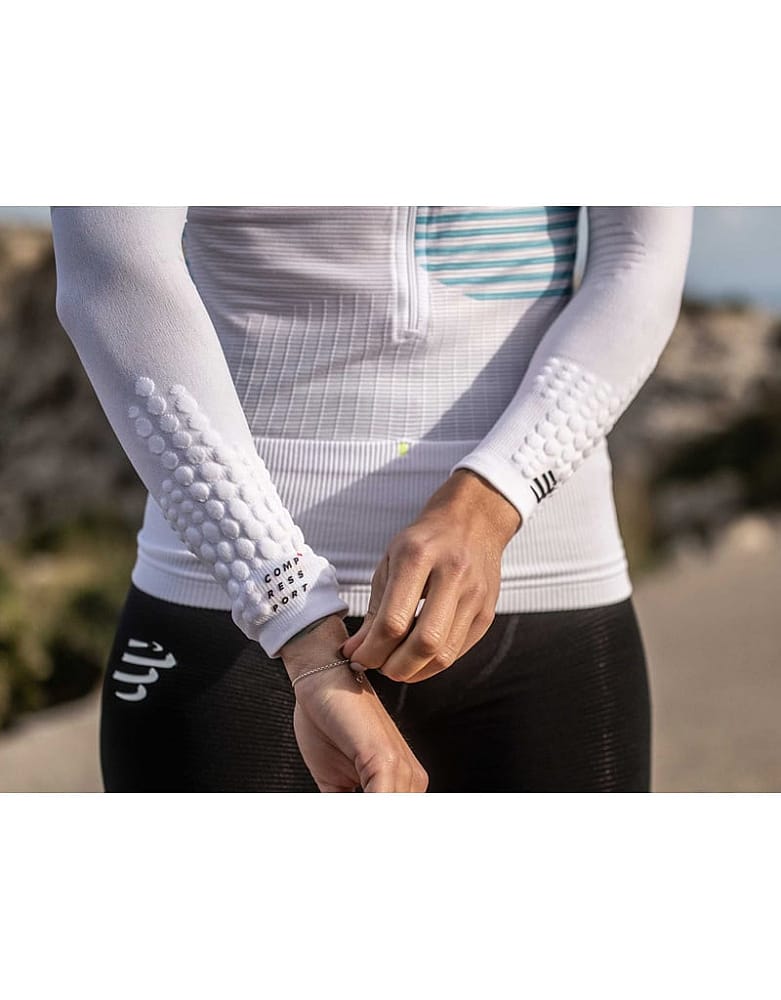 116160-Compressport-Armforce-Ultralight-Arm-Sleeves-wit-afbeelding-5