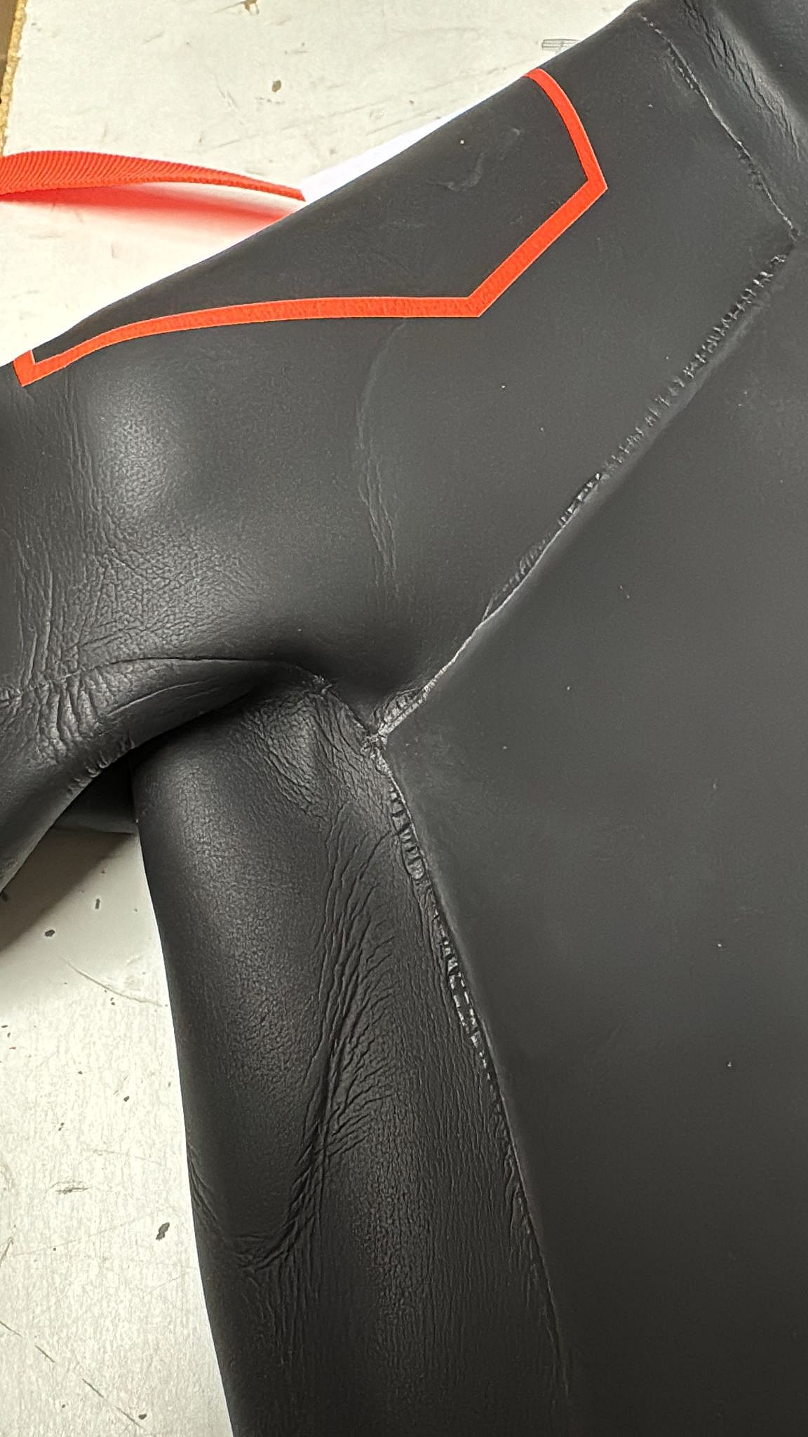141718-Zone3-Aspire-thermal-fullsleeve-gebruikt-wetsuit-zwartoranje-heren-ML---WGBR413-afbeelding-3