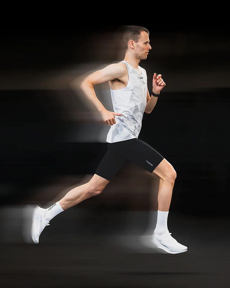 89611-Fusion-Tempo-Run-Tights-zwart-unisex-afbeelding-4