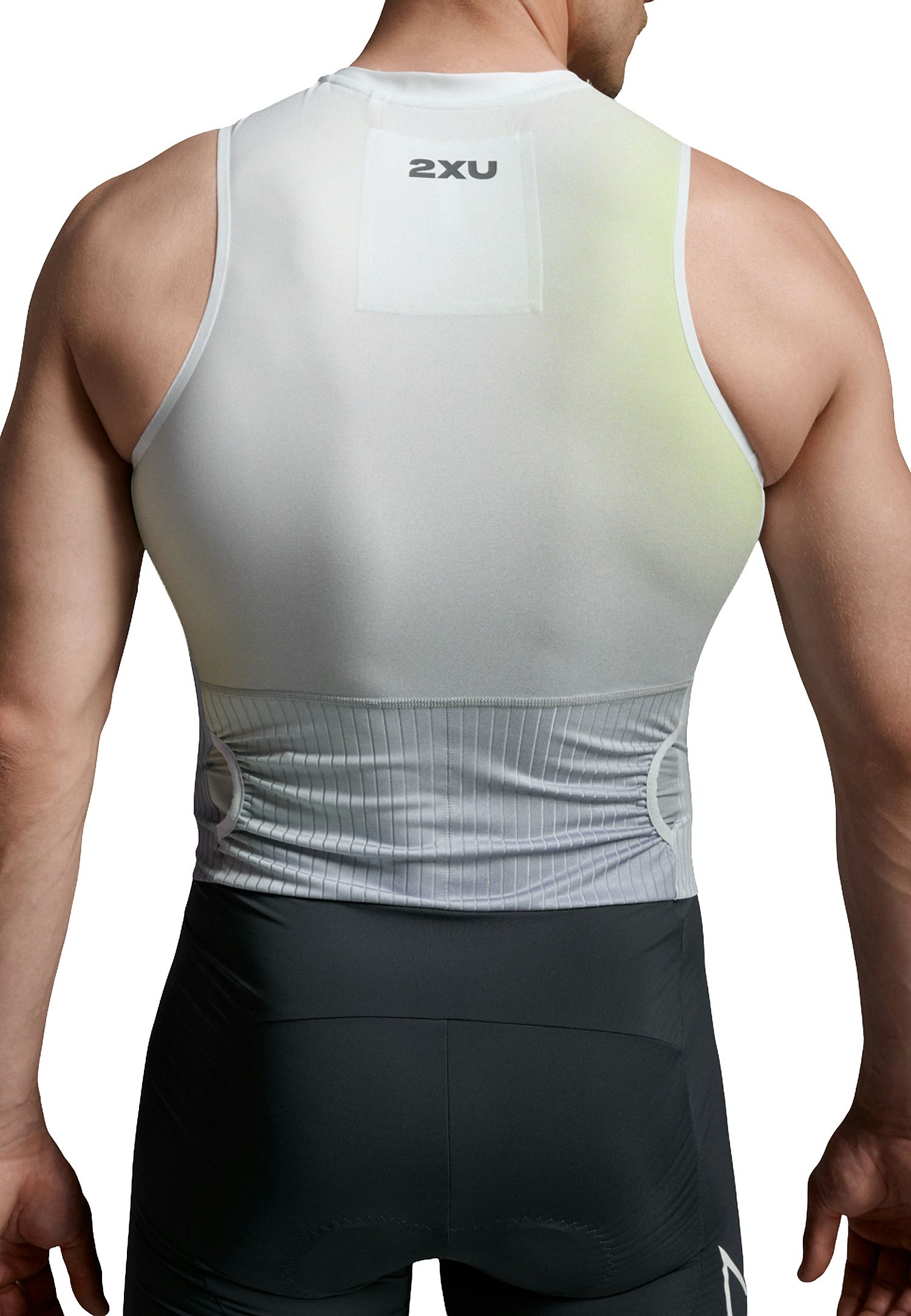 141865-2XU-Light-speed-react-trisuit-korte-mouw-Cool-MatchaIndia-Ink-heren-afbeelding-6