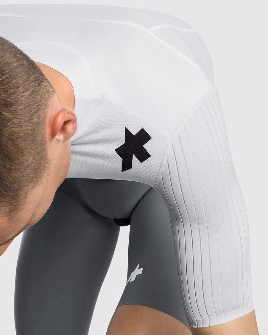 140330-Assos-Equipe-RS-Jersey-S11-White-Edition-heren-afbeelding-4