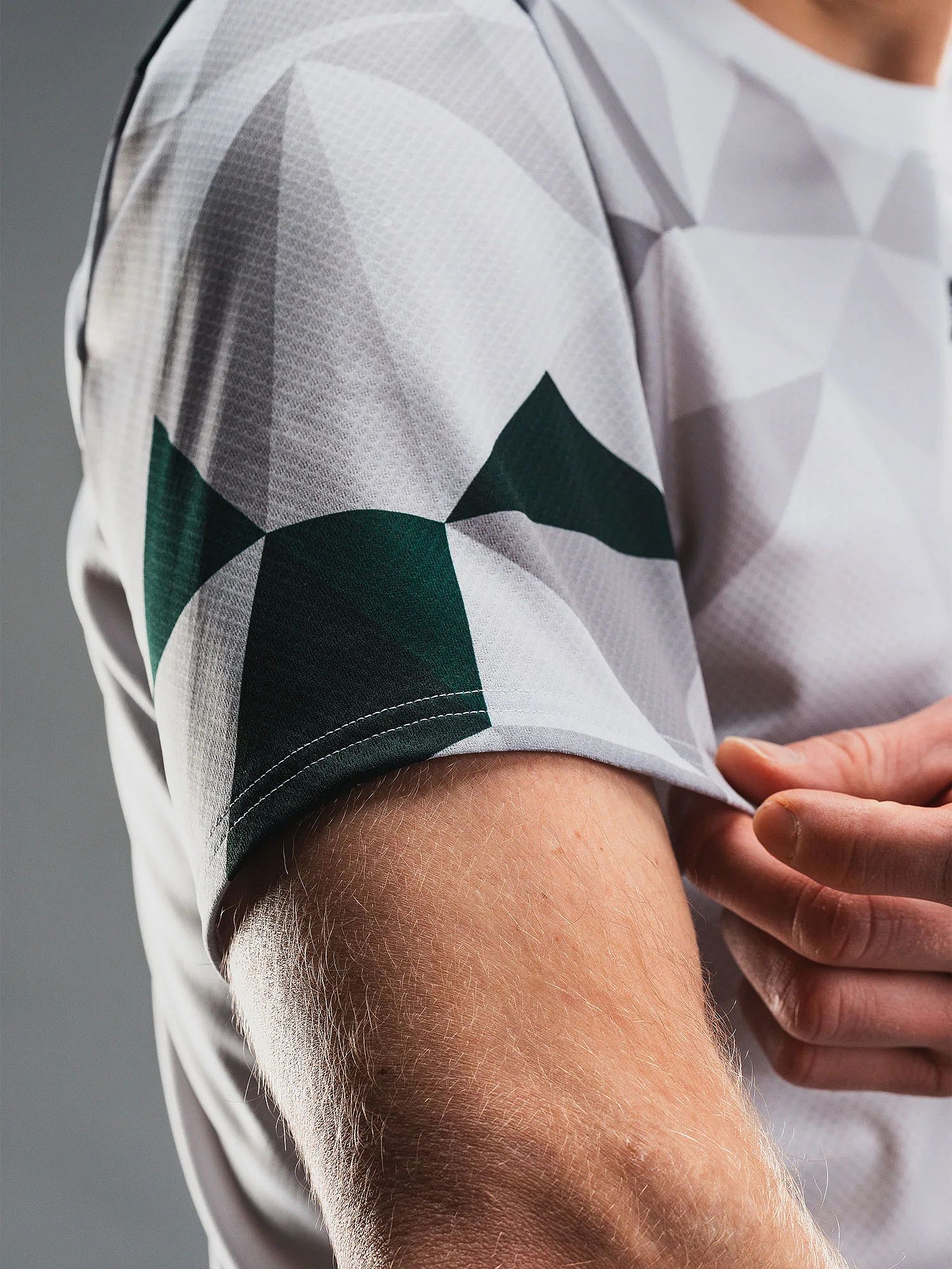 143291-Fusion-Tempo-Run-T-shirt-groen-unisex-afbeelding-3