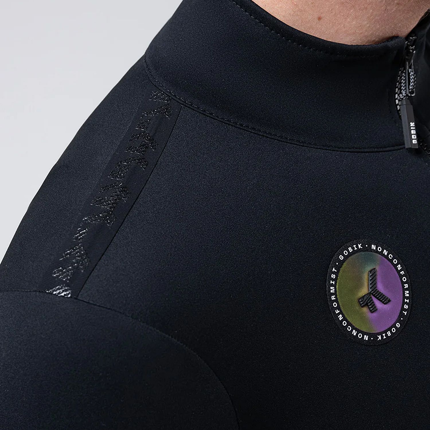 106532-Gobik-Envy-2.0-Jet-Black-fietsjas-heren-afbeelding-5