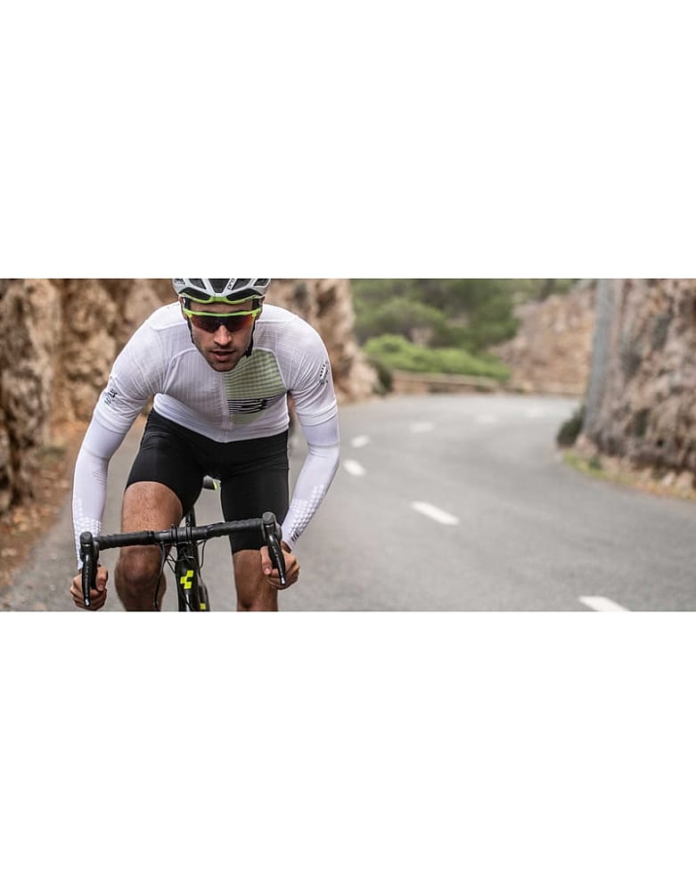 116159-Compressport-Armforce-Ultralight-Arm-Sleeves-wit-afbeelding-6