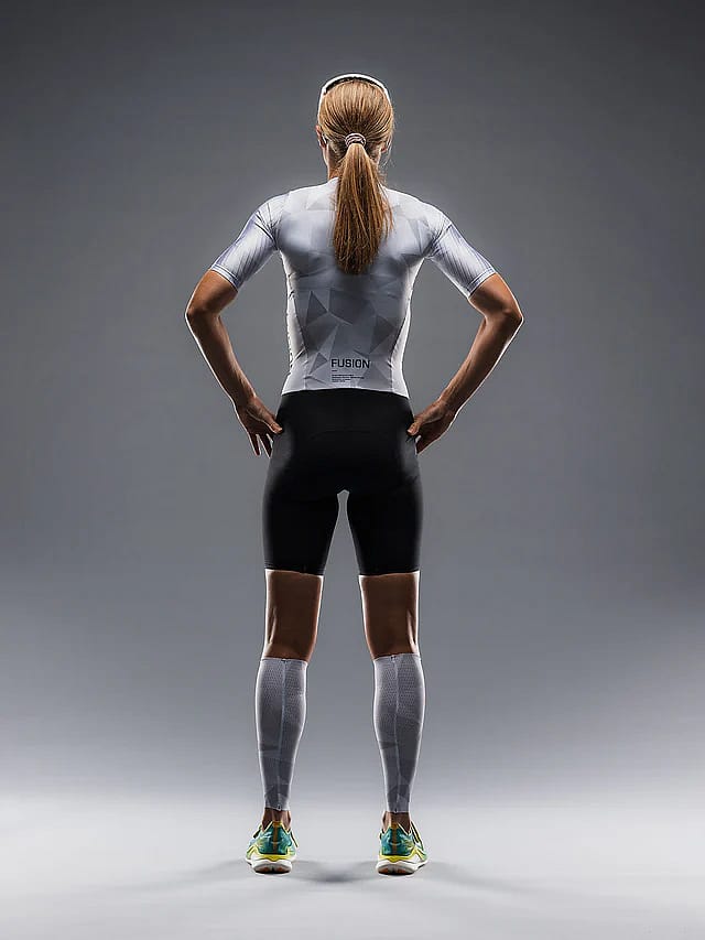 102246-Fusion-TEMPO-ONE-Suit-korte-mouw-witgrijs-dames-afbeelding-2