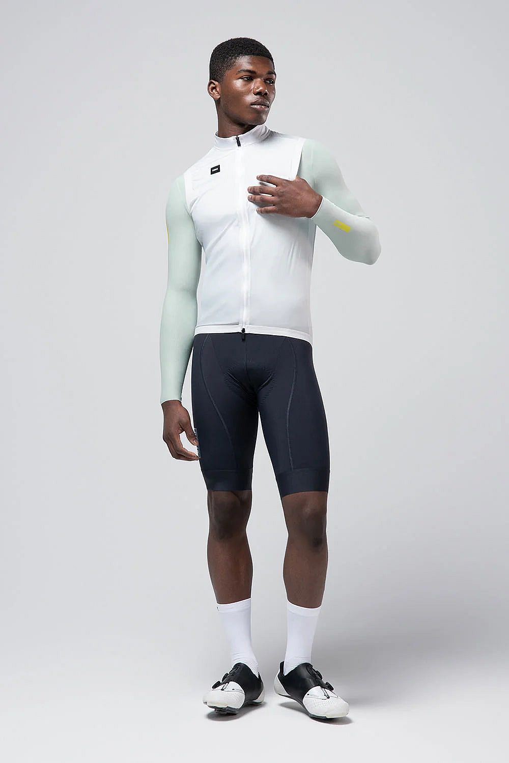 118393-Gobik-fietsvest-vector-2.0-athena-heren-afbeelding-3