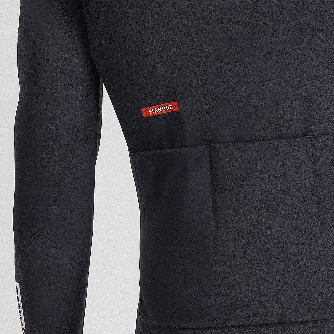 142072-Sportful-fiandre-shift-jacket-black-heren-afbeelding-4