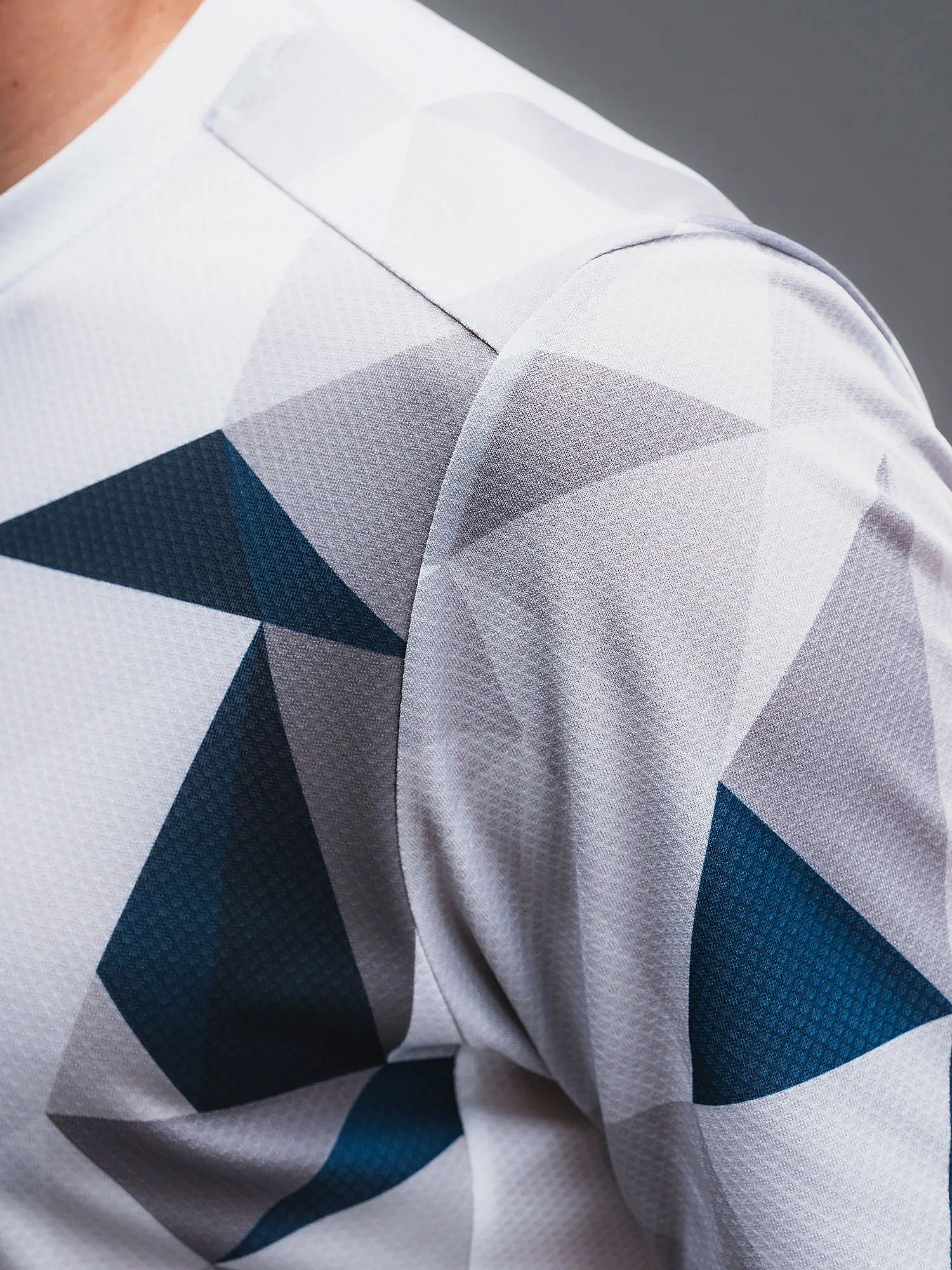 143284-Fusion-Tempo-Run-T-shirt-blauw-unisex-afbeelding-4