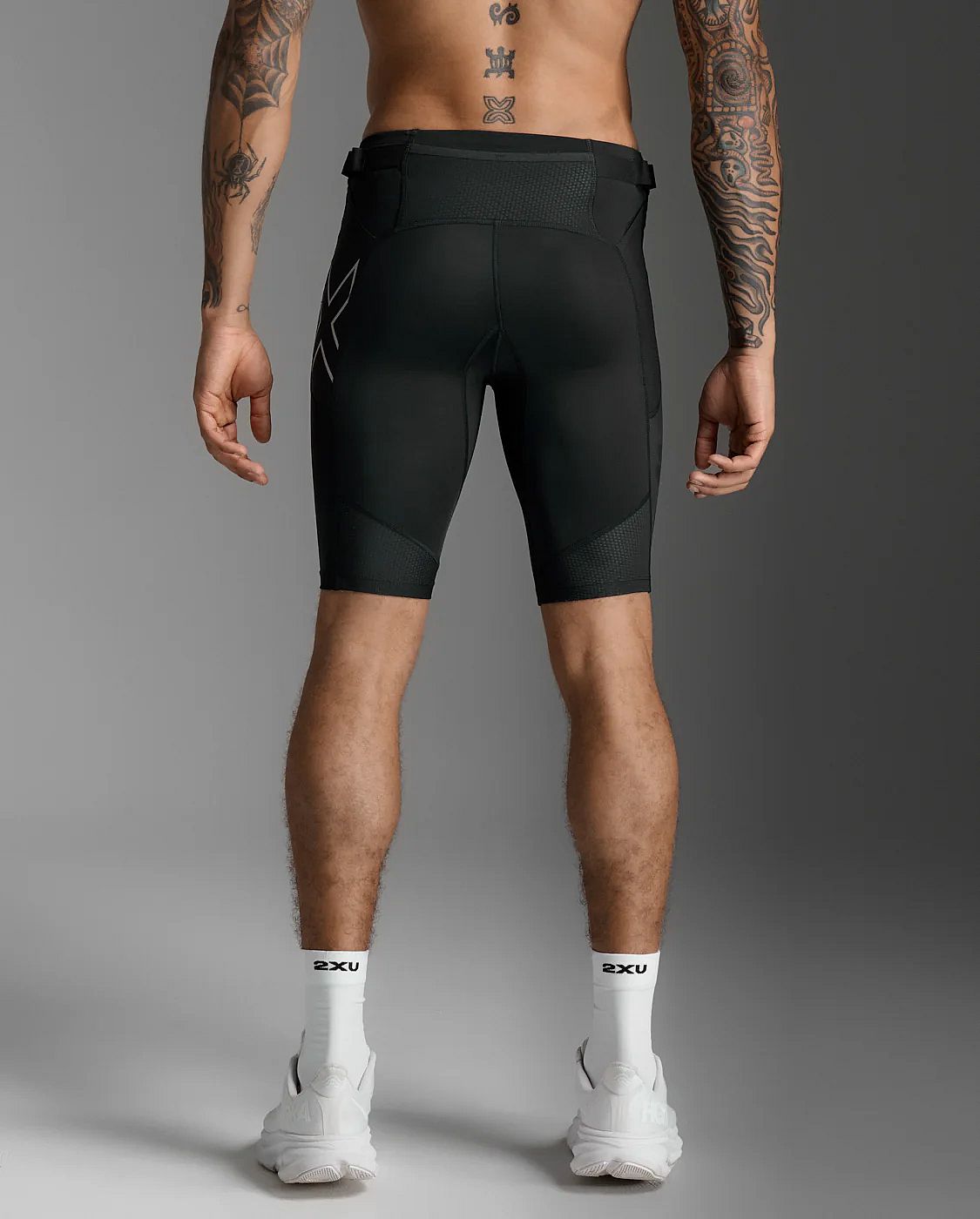 113653-2XU-Aero-Mesh-Compression-Shorts-BlackSilver-Reflective-Heren-afbeelding-6