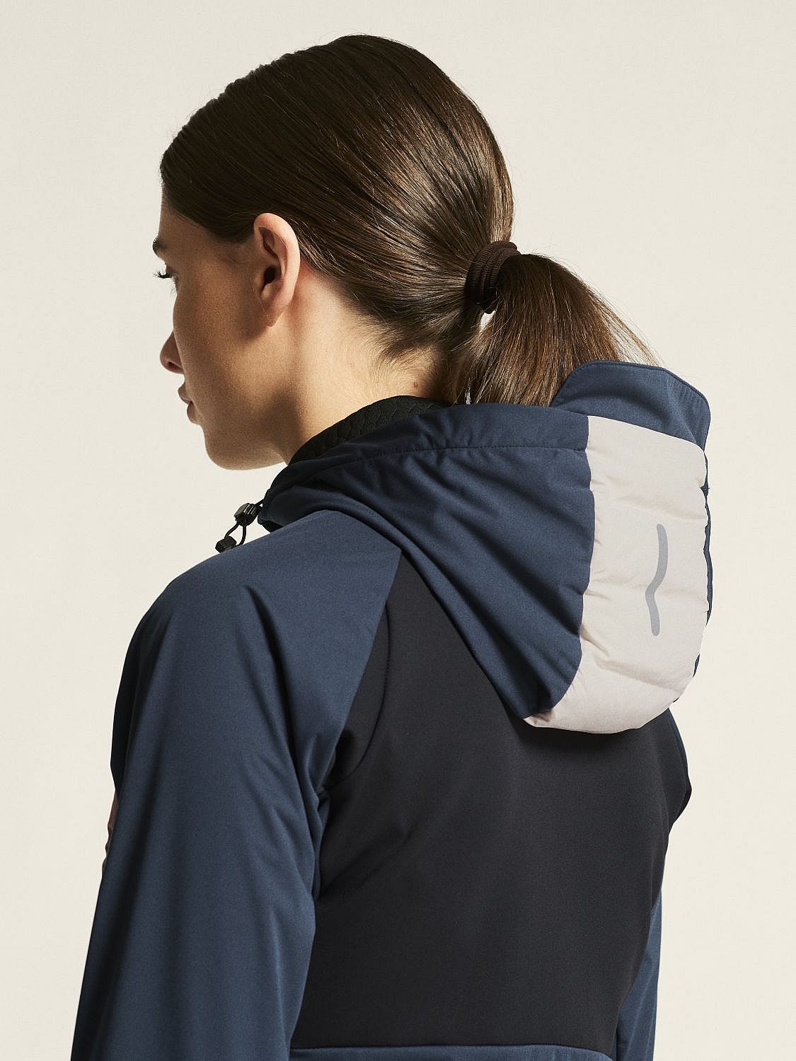 121388-Craft-Advanced-Pursuit-Thermal-ski-jack-blauw-dames-afbeelding-6