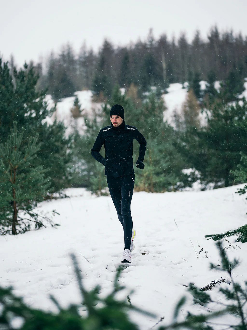 94378-Fusion-S2-Run-Jacket-zwart-heren-afbeelding-5