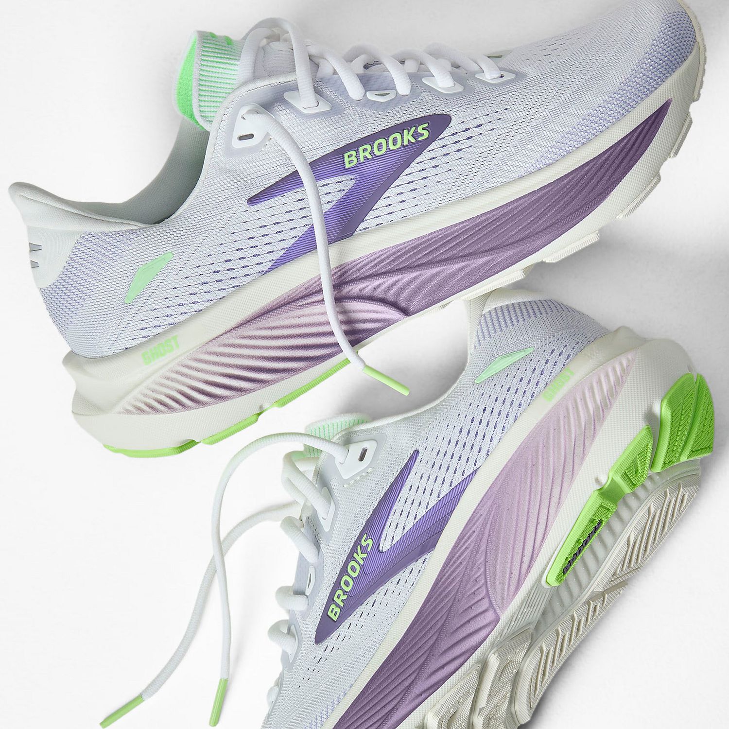 145233-Brooks-Ghost-18-hardloopschoenen-WhitePurple-HebeGreen-dames-afbeelding-2