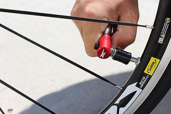78138-XLAB-Speedchuck-mini-fietspomp-afbeelding-2
