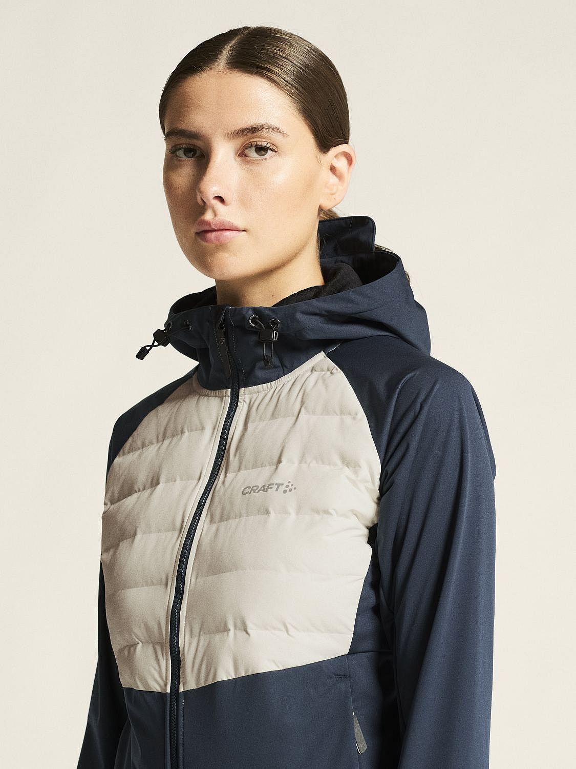 121388-Craft-Advanced-Pursuit-Thermal-ski-jack-blauw-dames-afbeelding-5