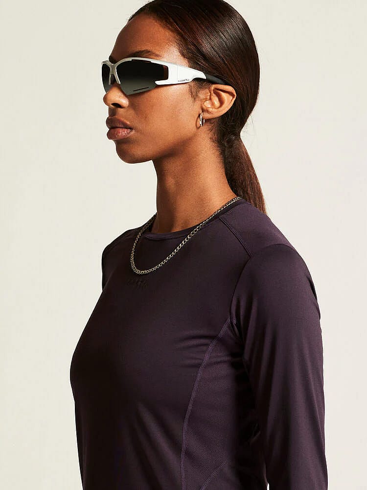 120940-Craft-ADV-Essence-2-hardloopshirt-lange-mouw-paars-dames-afbeelding-6