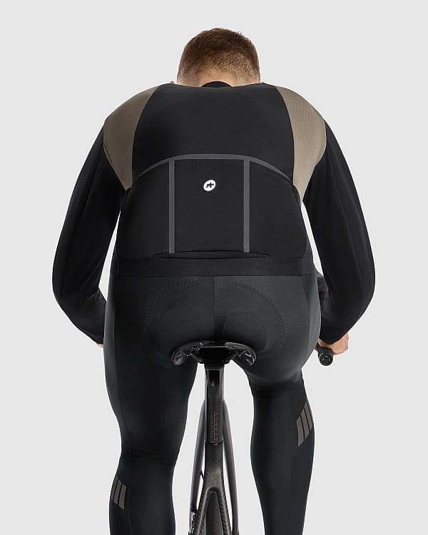 118520-Assos-Mille-GT-hashoogl-S11-winter-fietsjack-dune-sand-heren-afbeelding-6