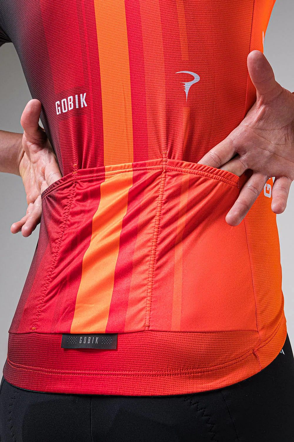 114495-Gobik-Odyssey-fietsshirt-korte-mouw-ineos-gredaniers-24-unisex-afbeelding-6