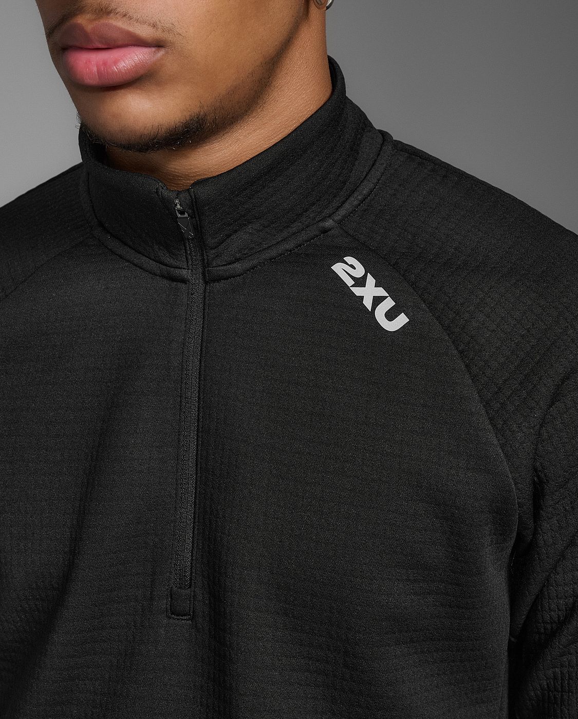 113616-2XU-Ignition-Hyper-Haptic-14-Zip-BlackSilver-Reflective-Heren-afbeelding-6