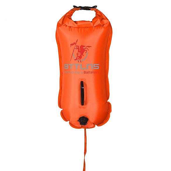 35002-BTTLNS-Poseidon-1.0-Saferswimmer-zwemboei-28-liter-oranje-afbeelding-5