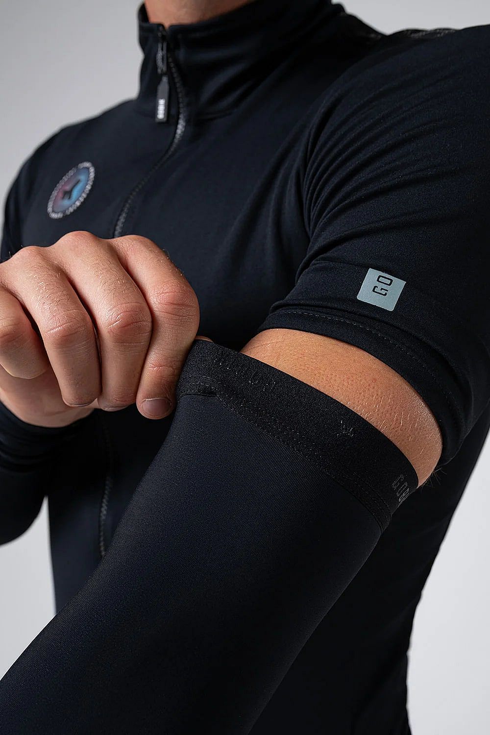 114072-Gobik-Thermal-Armwarmer-Kaba-2.0-Unisex-Zwart-afbeelding-5