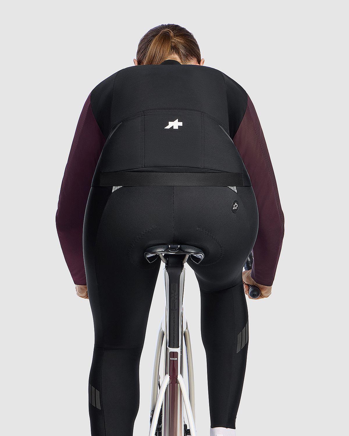 146076-Assos-Mille-GT-Winter-Jacket-S11-EVO-Mulberry-Brown-women-afbeelding-6