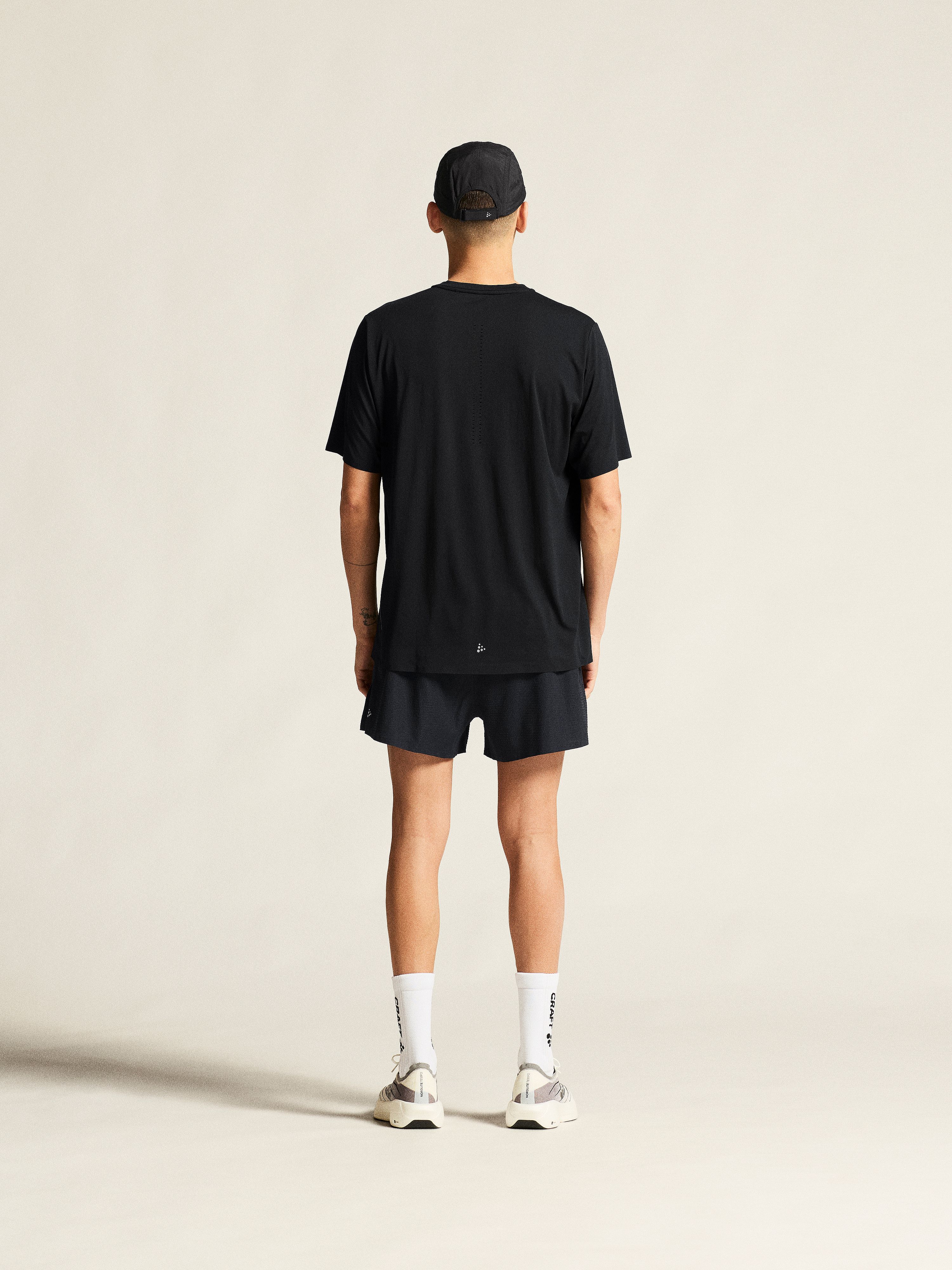 142439-Craft-hypervent-t-shirt-heren-black-afbeelding-5