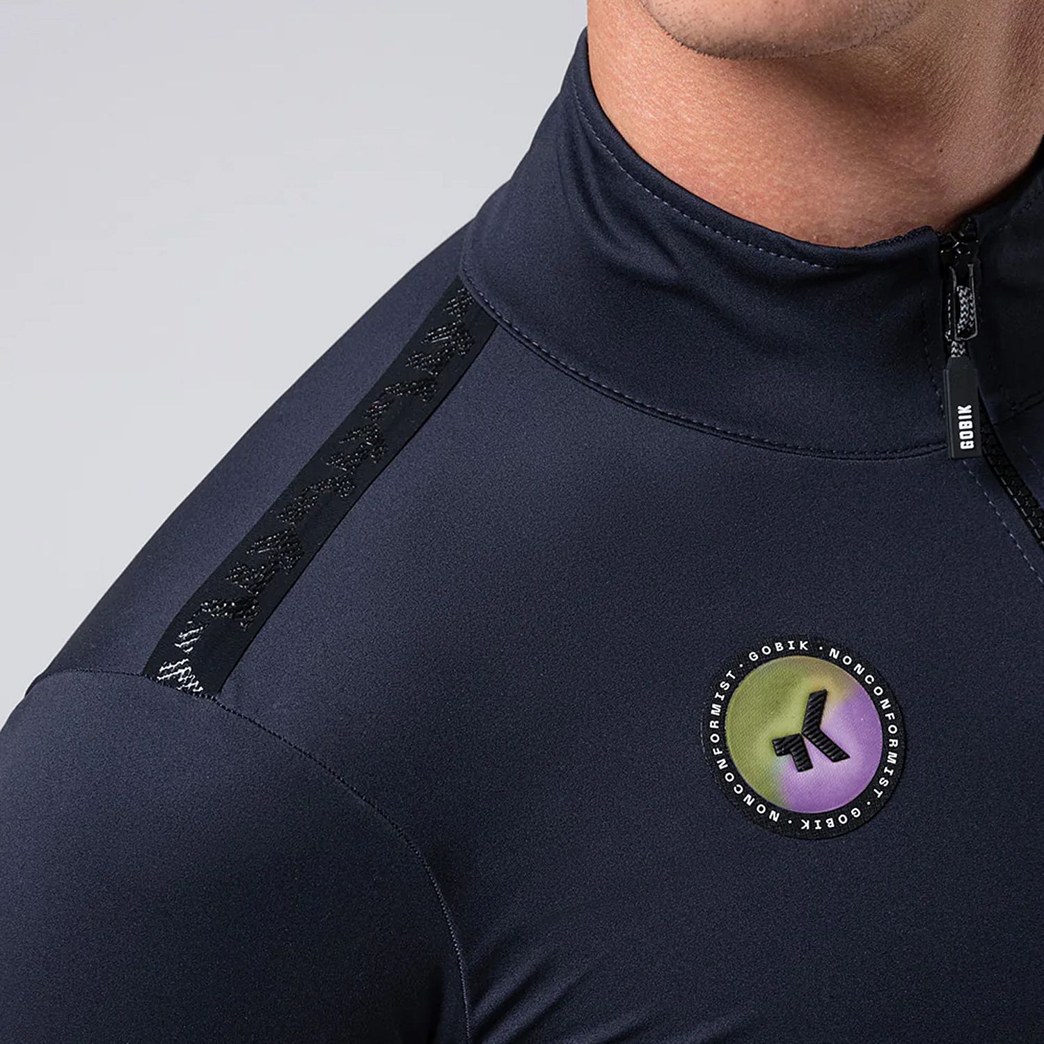 106542-Gobik-Envy-2.0-Ultrablue-fietsjas-heren-afbeelding-5