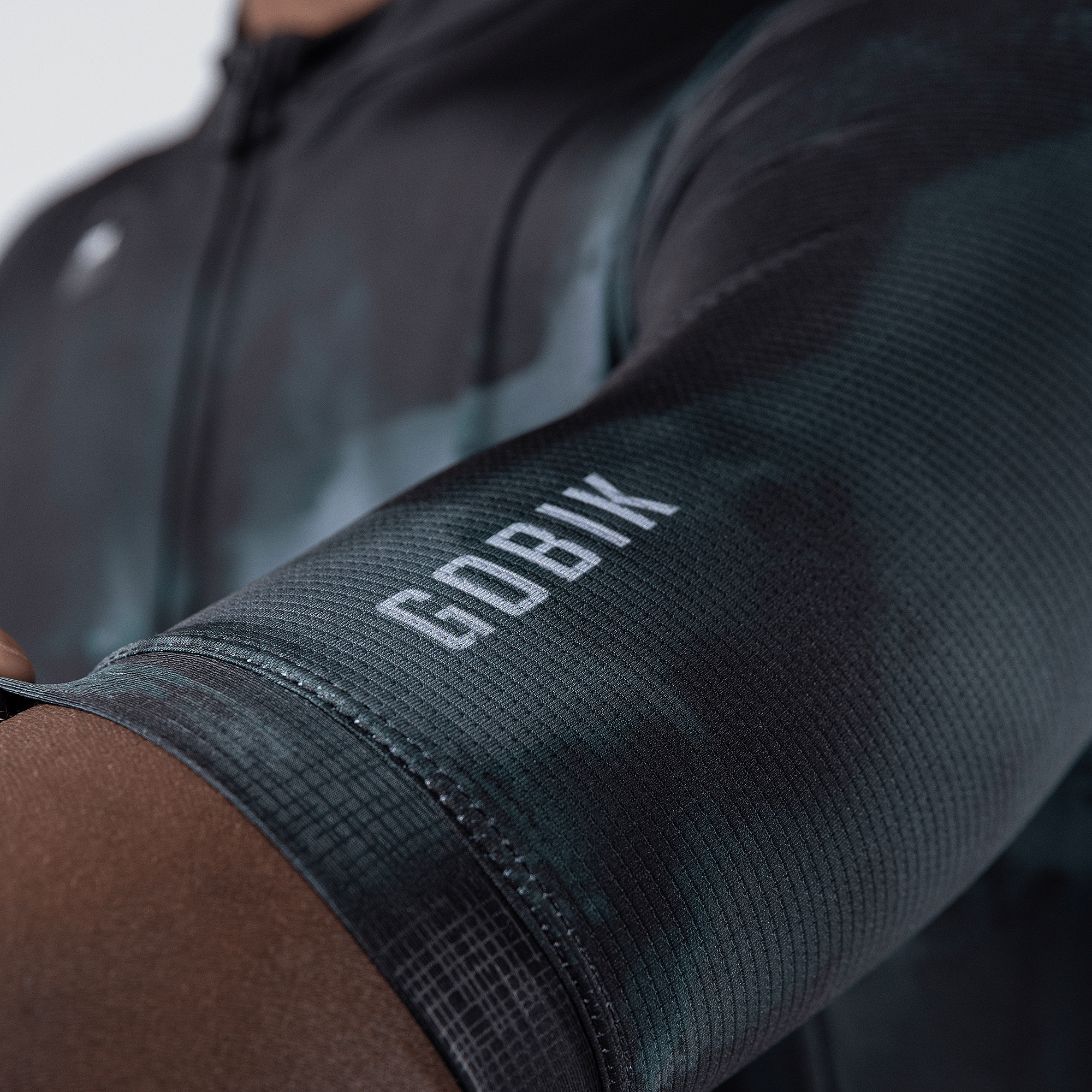 141403-Gobik-fietsshirt-korte-mouw-stark-blackcurrant-heren-afbeelding-5