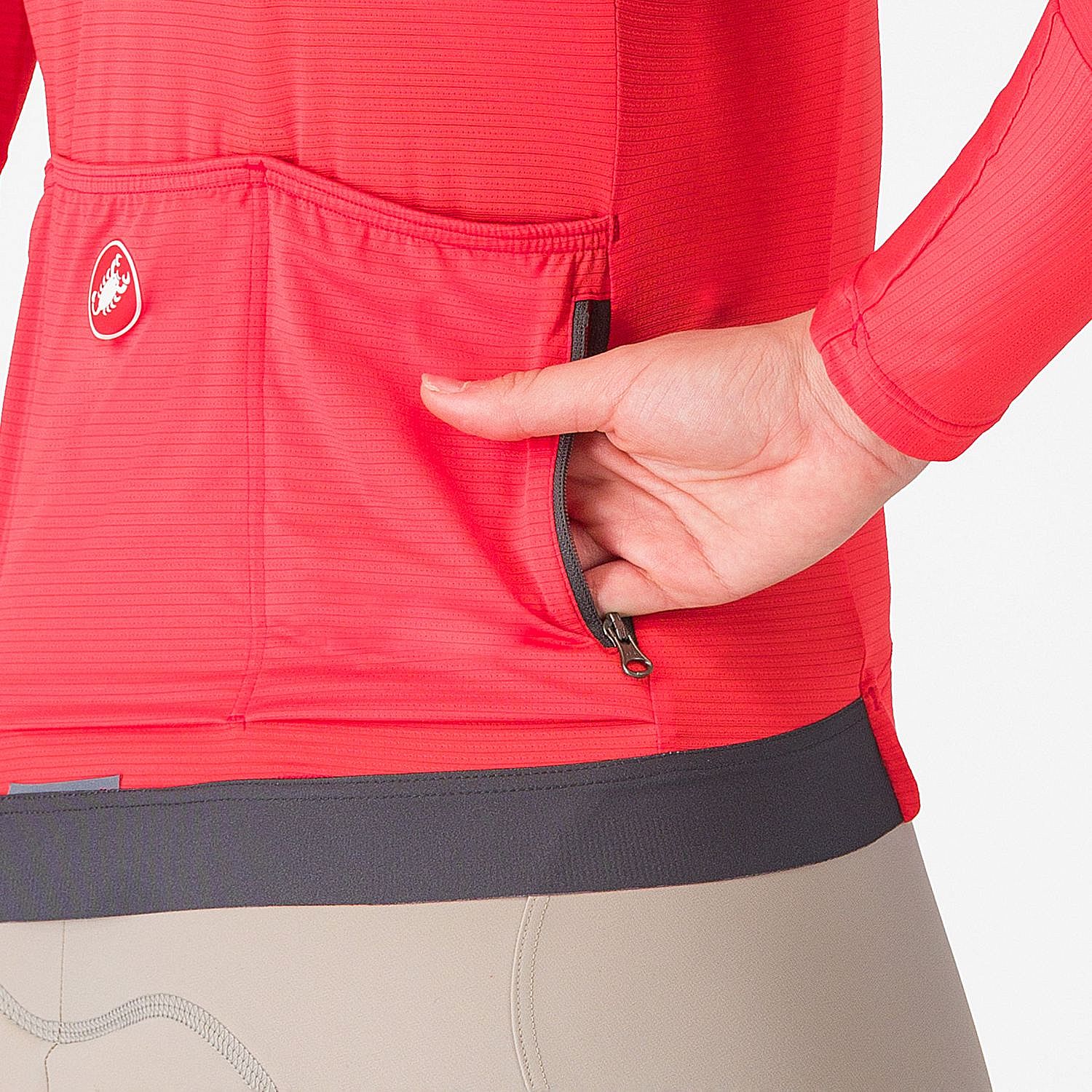 111228-Castelli-Espresso-fietsshirt-lange-mouw-rood-dames-afbeelding-4