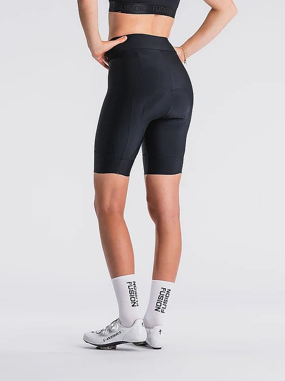 117993-Fusion-fietsbroek-kort-zwart-dames-afbeelding-2