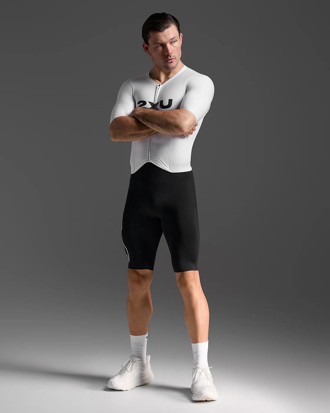 114730-2XU-Light-Speed-React-Sleeved-Trisuit-BlackWhite-heren-afbeelding-6