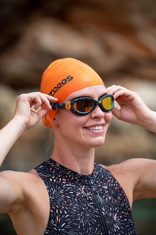 87213-Zoggs-Predator-flex-titanium-zwembril-oranjezwart-afbeelding-3