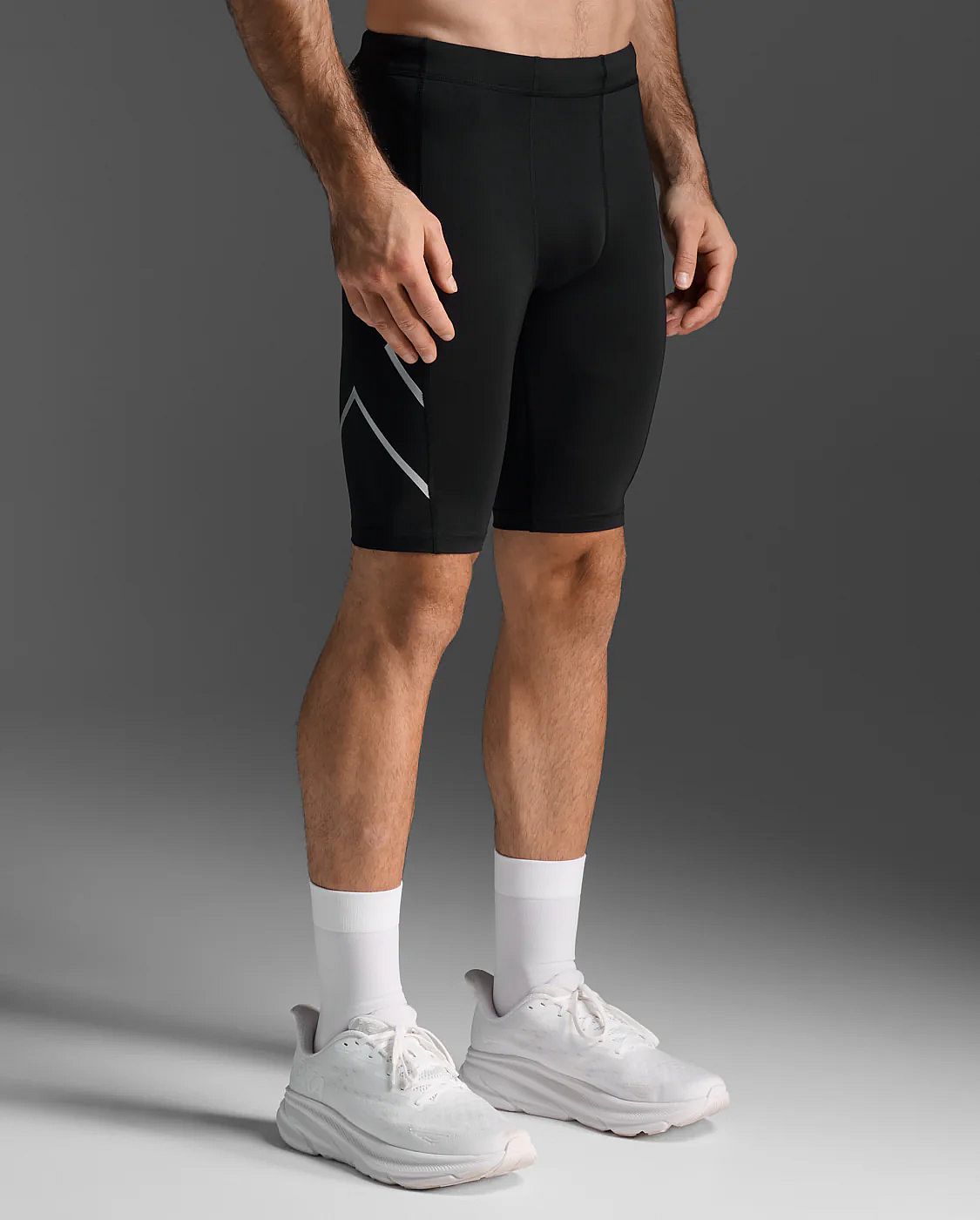 113468-2XU-Core-Compression-Shorts-BlackSilver-Heren-afbeelding-5