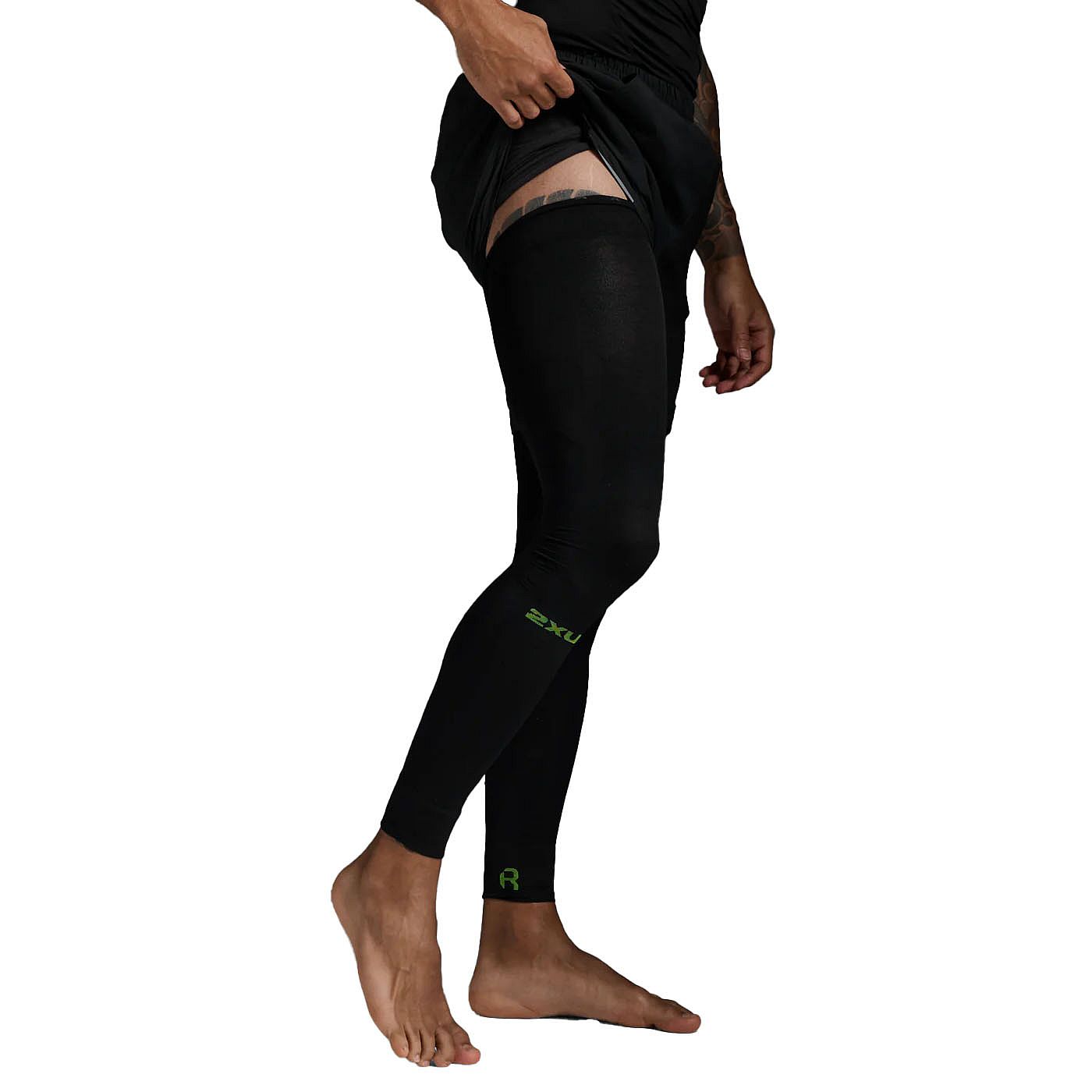 113048-2XU-Recovery-Flex-Leg-Sleeves-BlackNero-unisex-afbeelding-1