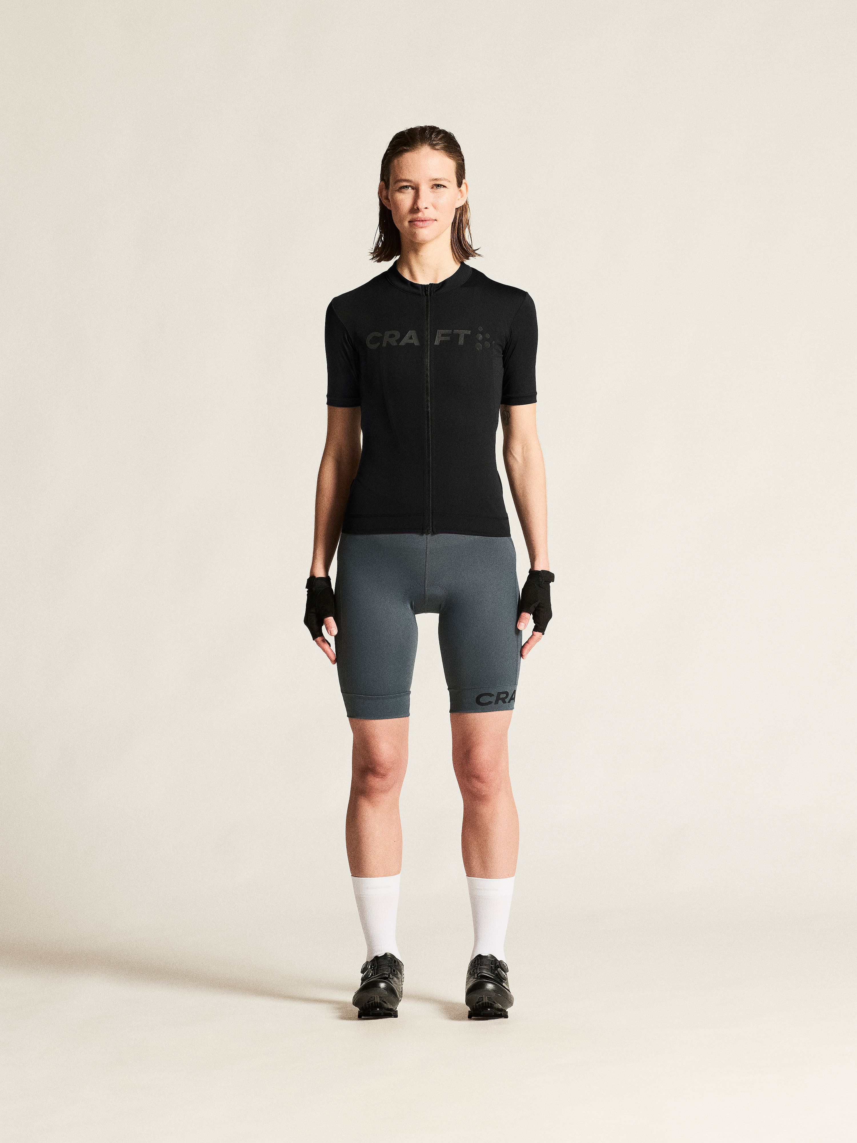 142915-Craft-endur-logo-fietsshirt-dames-black-afbeelding-3