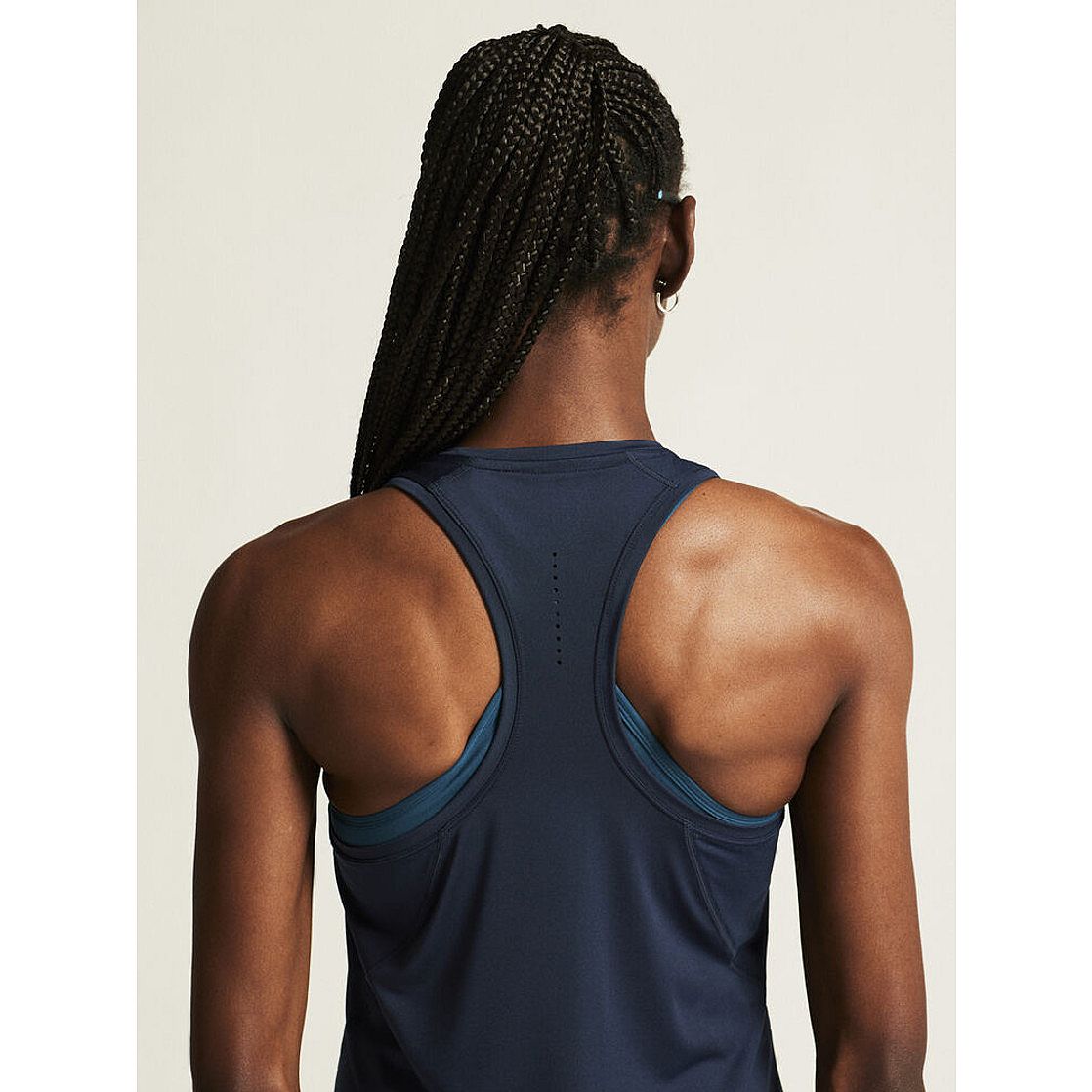 115159-Craft-ADV-Essence-2-hardloop-singlet-donkerblauw-dames-afbeelding-4