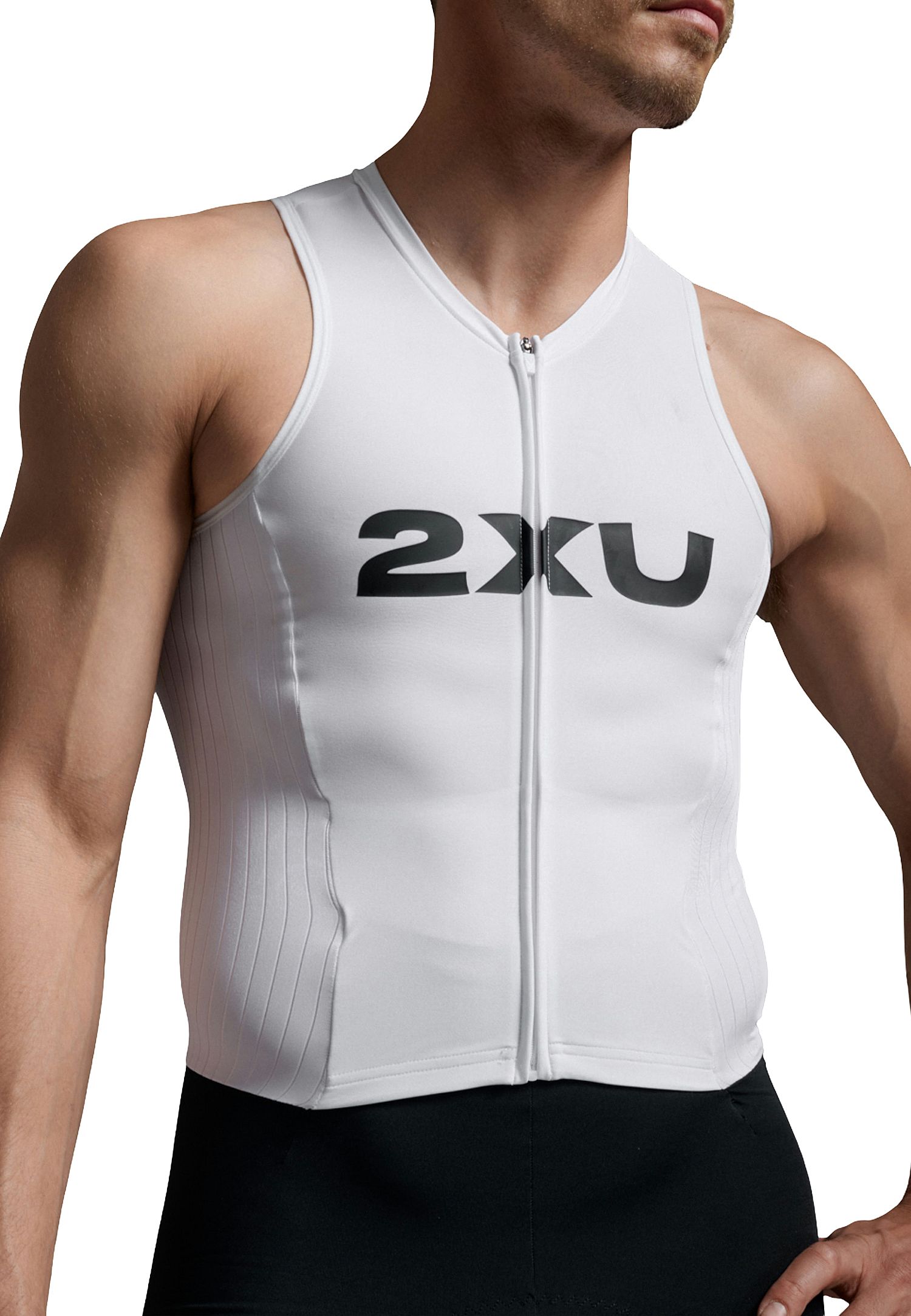 141860-2XU-Light-speed-react-trisuit-korte-mouw-BlackWhite-heren-afbeelding-7
