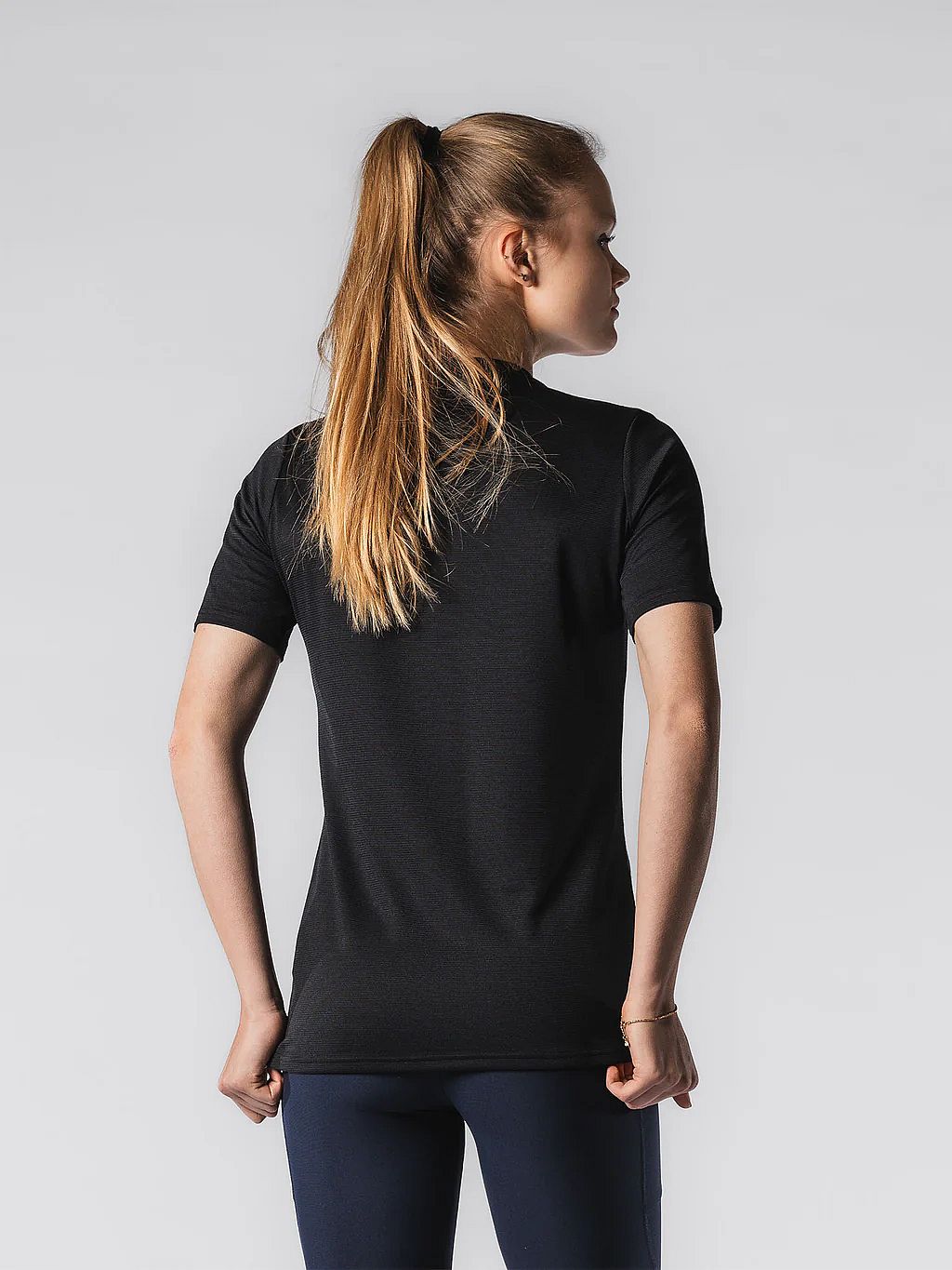 102269-Fusion-Technical-Merino-150-T-Shirt-zwart-dames-afbeelding-2