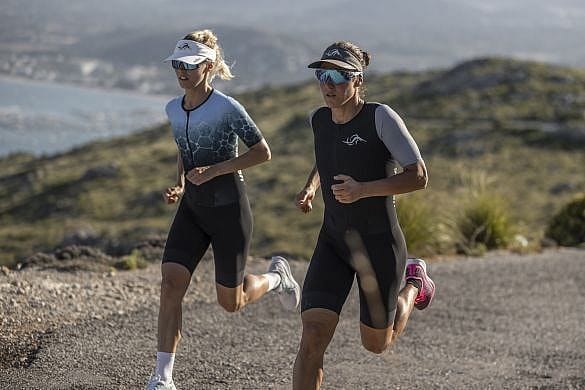 76438-Sailfish-Aerosuit-perform-trisuit-korte-mouw-zwart-dames-afbeelding-7
