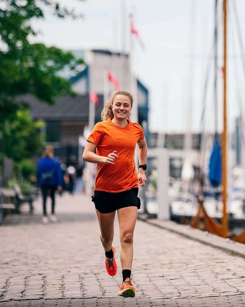 94832-Fusion-C3-T-shirt-oranje-dames-afbeelding-3